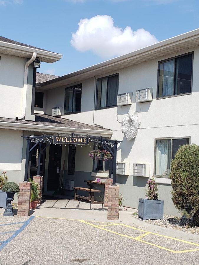 Bison Plains Lodge Moorhead Dış mekan fotoğraf